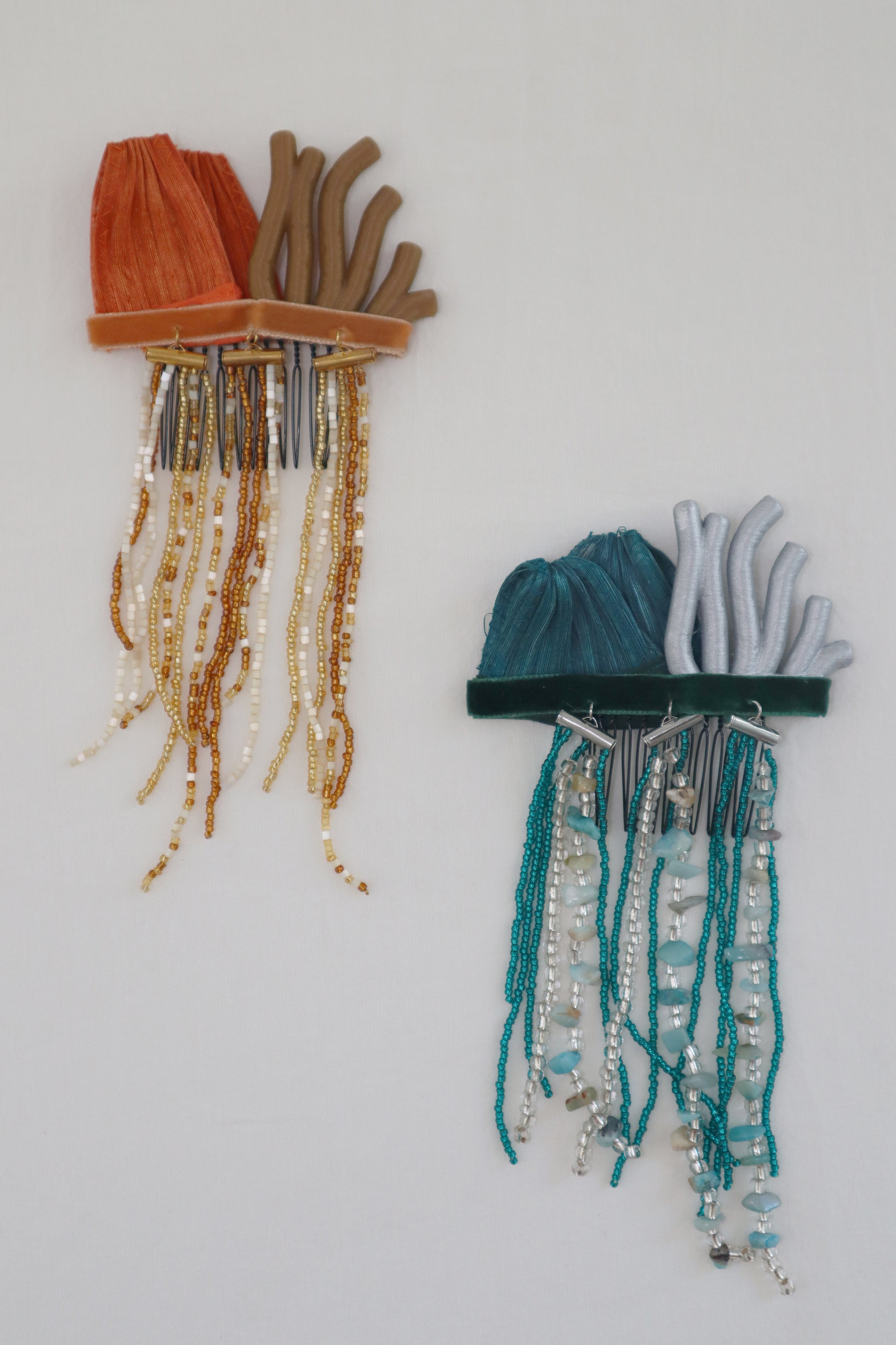 Adê Coral Comb